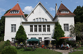 Restaurant Alte Schwimmhalle in Plön Restaurant Alte Schwimmhalle in Plön